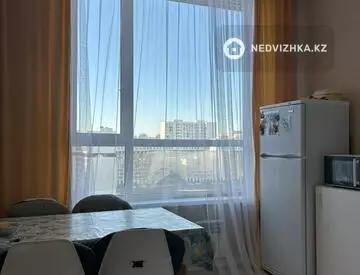 1-комнатная квартира, этаж 10 из 12, 35 м²