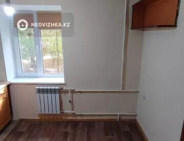 2-комнатная квартира, этаж 2 из 3, 42 м²