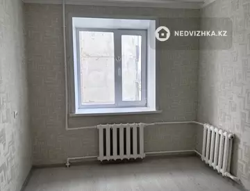 3-комнатная квартира, этаж 3 из 5, 60 м²