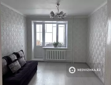 3-комнатная квартира, этаж 3 из 5, 60 м²