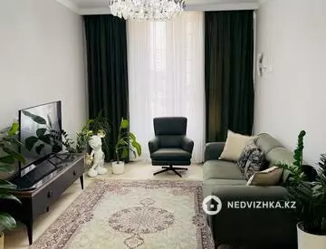 2-комнатная квартира, этаж 4 из 5, 81 м²