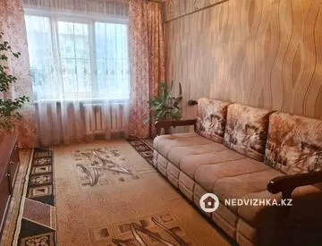 3-комнатная квартира, этаж 3 из 5, 67 м²