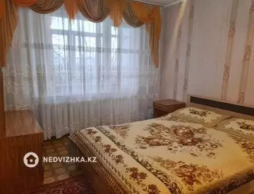 3-комнатная квартира, этаж 3 из 5, 67 м²