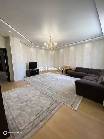 3-комнатная квартира, этаж 9 из 13, 155 м²