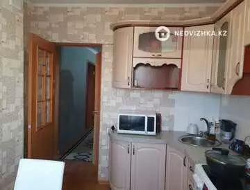 2-комнатная квартира, этаж 8 из 16, 58 м²