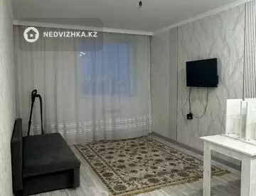 2-комнатная квартира, этаж 8 из 9, 41 м²