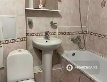 2-комнатная квартира, этаж 2 из 4, 45 м²