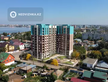 2-комнатная квартира, этаж 7 из 12, 77 м²