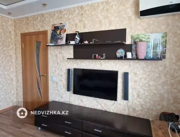 3-комнатная квартира, этаж 5 из 9, 64 м²