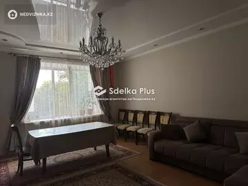 4-комнатная квартира, этаж 2 из 9, 121 м²