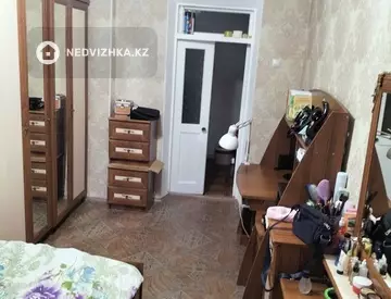 3-комнатная квартира, этаж 2 из 2, 60 м²