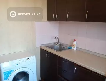 1-комнатная квартира, этаж 3 из 5, 30 м²