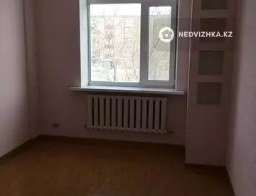 4-комнатная квартира, этаж 2 из 2, 141 м²