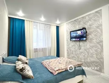 1-комнатная квартира, этаж 3 из 9, 45 м²