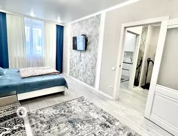 1-комнатная квартира, этаж 3 из 9, 45 м²