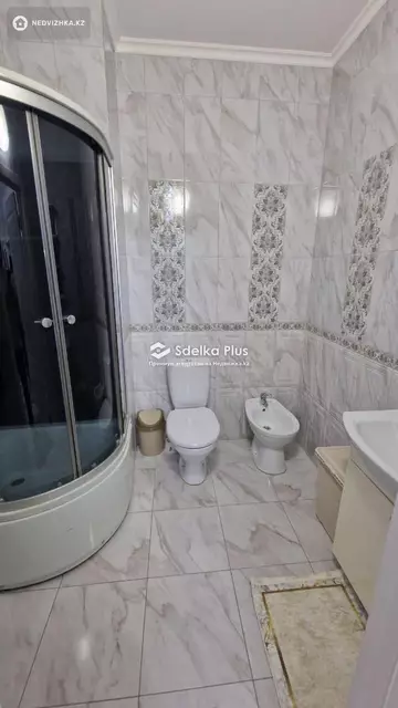 4-комнатная квартира, этаж 8 из 14, 101 м²