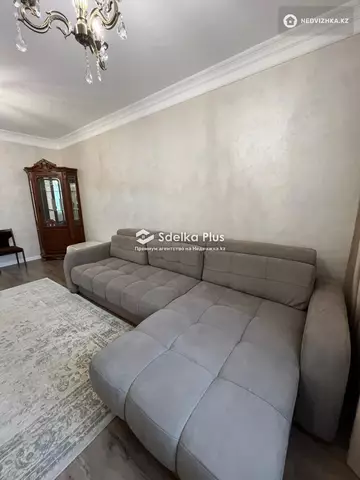 4-комнатная квартира, этаж 8 из 14, 101 м²