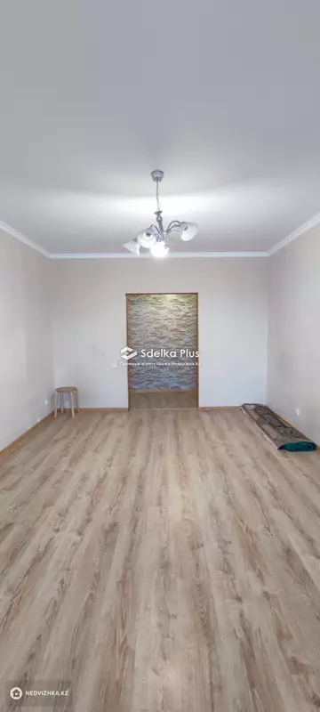 2-комнатная квартира, этаж 10 из 13, 71 м²