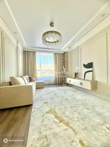 3-комнатная квартира, этаж 7 из 14, 90 м²