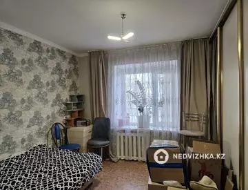 2-комнатная квартира, этаж 1 из 5, 49 м²