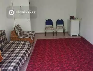 3-комнатная квартира, этаж 1 из 5, 61 м²