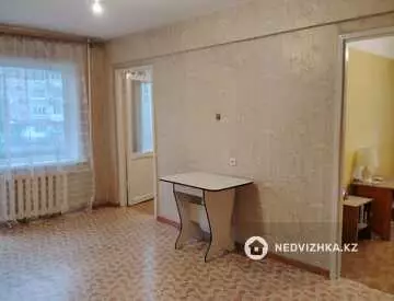 3-комнатная квартира, этаж 2 из 5, 51 м²