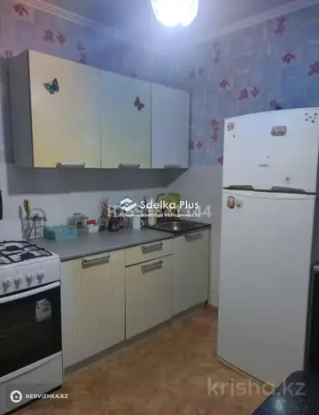 1-комнатная квартира, этаж 3 из 5, 36 м²