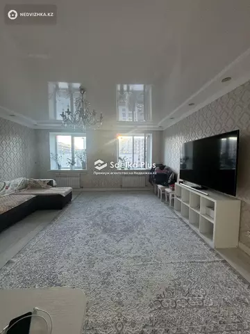 3-комнатная квартира, этаж 8 из 9, 105 м²