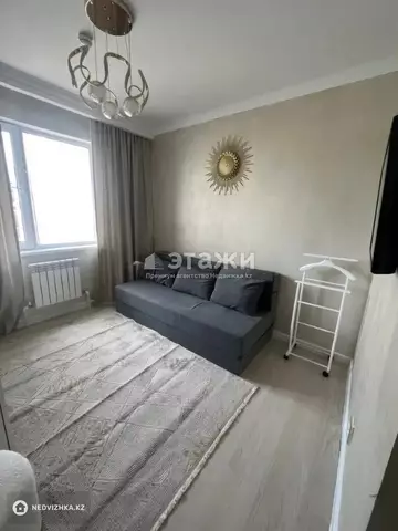 2-комнатная квартира, этаж 10 из 12, 50 м²