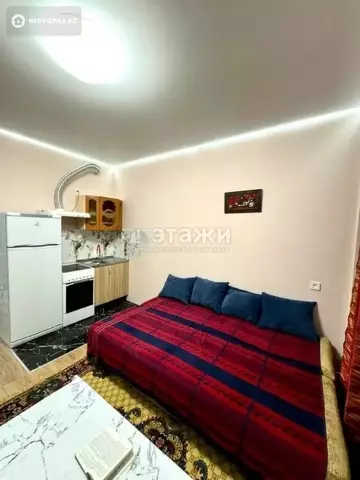 1-комнатная квартира, этаж 3 из 5, 27 м²