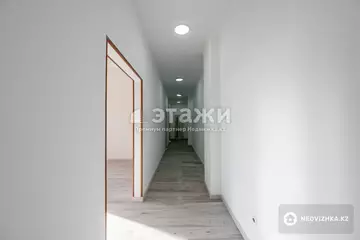 93.4 м², 3-комнатная квартира, этаж 2 из 5, 93 м², изображение - 44