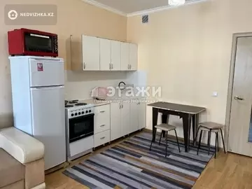 1-комнатная квартира, этаж 3 из 17, 33 м²