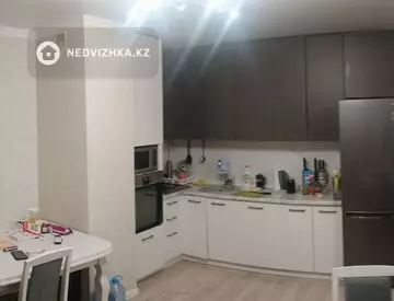 1-комнатная квартира, этаж 2 из 3, 76 м²