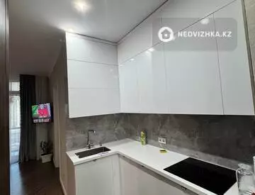 4-комнатная квартира, этаж 6 из 17, 83 м²