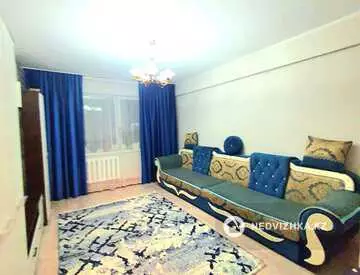 1-комнатная квартира, этаж 3 из 5, 38 м²