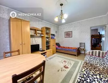 2-комнатная квартира, этаж 1 из 2, 48 м²