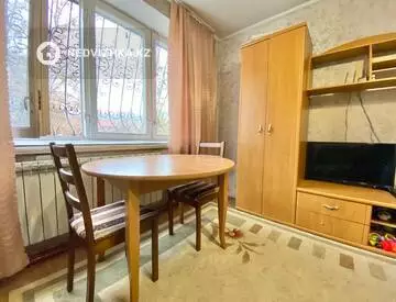 2-комнатная квартира, этаж 1 из 2, 48 м²