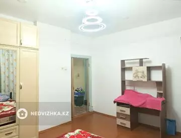 2-комнатная квартира, этаж 2 из 2, 47 м²