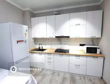 2-комнатная квартира, этаж 2 из 9, 48 м²