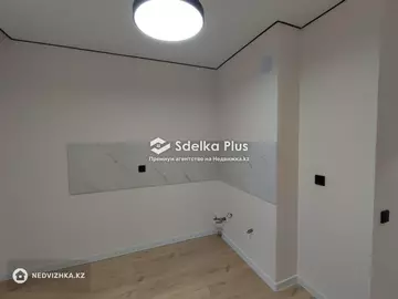 1-комнатная квартира, этаж 4 из 9, 35 м²