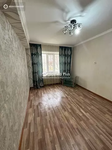 2-комнатная квартира, этаж 1 из 5, 40 м²