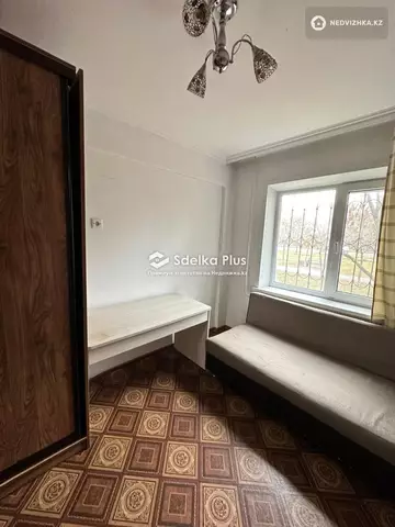 2-комнатная квартира, этаж 1 из 5, 40 м²