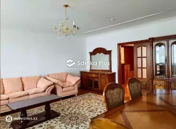 4-комнатная квартира, этаж 7 из 16, 150 м²