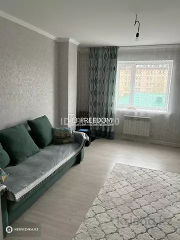 2-комнатная квартира, этаж 3 из 17, 59 м²