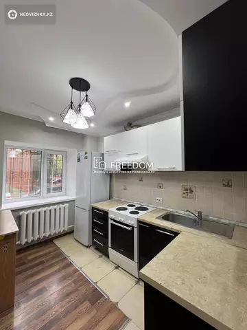 2-комнатная квартира, этаж 1 из 9, 56 м²