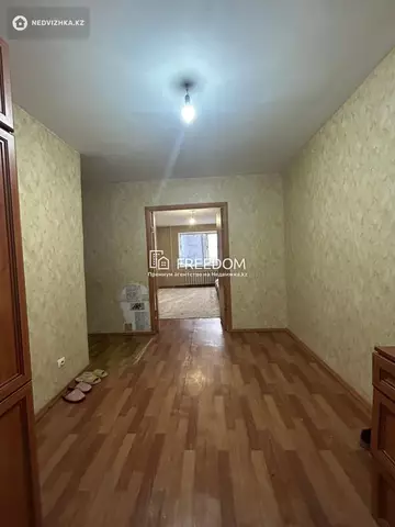 60 м², 2-комнатная квартира, этаж 4 из 10, 60 м², изображение - 9