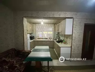 5-комнатный дом, 4 соток, 144 м²