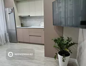 3-комнатная квартира, этаж 10 из 16, 60 м²