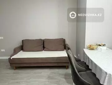 3-комнатная квартира, этаж 10 из 16, 60 м²