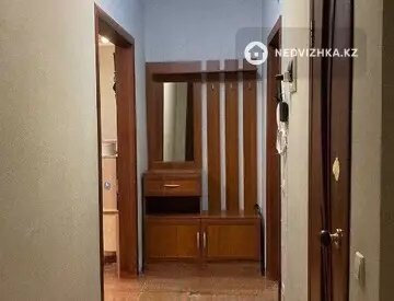 2-комнатная квартира, этаж 10 из 13, 57 м²